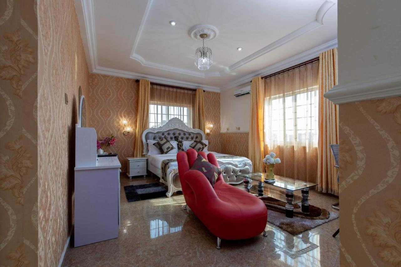 Ag Hotel And Suites Ogbodjo エクステリア 写真
