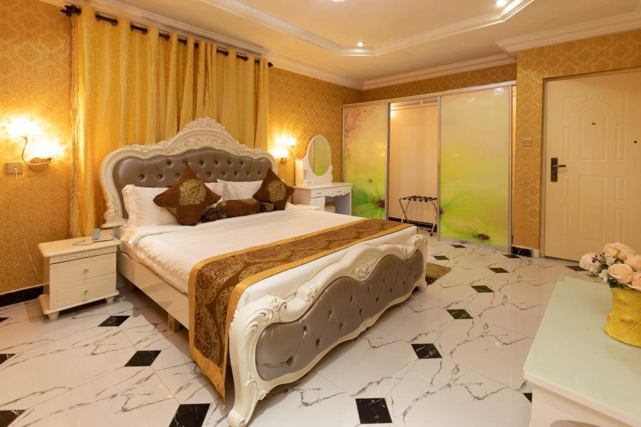 Ag Hotel And Suites Ogbodjo エクステリア 写真